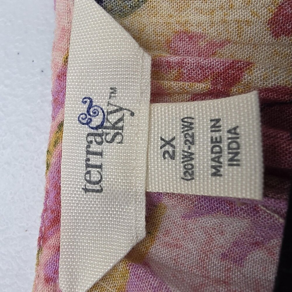 Terra & Sky Blouse Womens Plus 2X Pink Floral Poet Sleeve Boho Lightweight Top - Picture 5 of 10